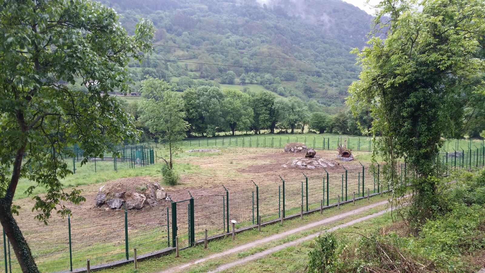 Cámaras de vigilancia en el cercado osero