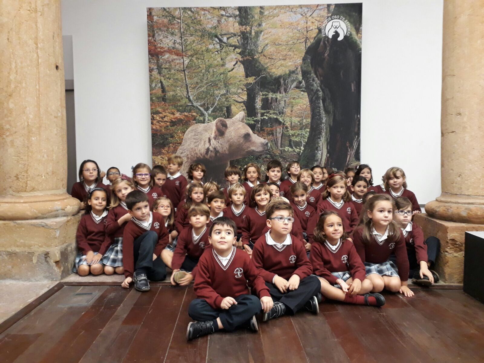 La exposición ‘Osos’ cierra sus tres semanas en Oviedo con casi 7.300 visitantes