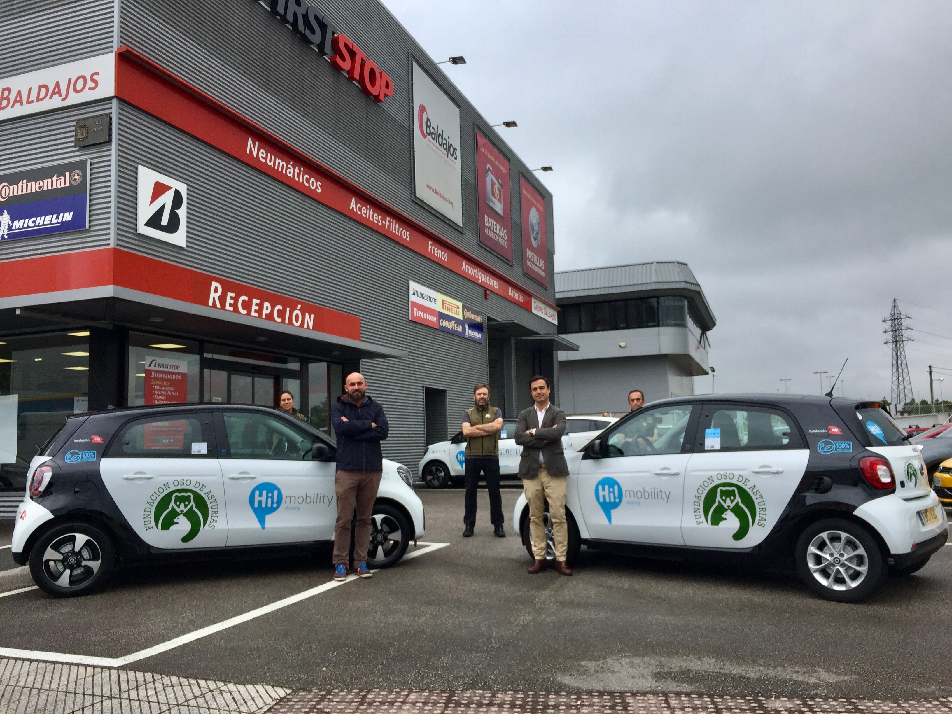 Informadores ambientales de la Fundación Oso de Asturias dispondrán de vehículos 100% eléctricos